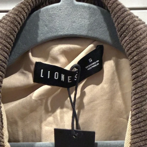 Lioness Tan and Brown workwear jacket women’s. NWT - Picture 2 of 4
